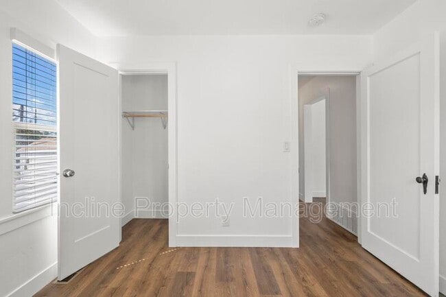 Building Photo - 758 Loveland Ave