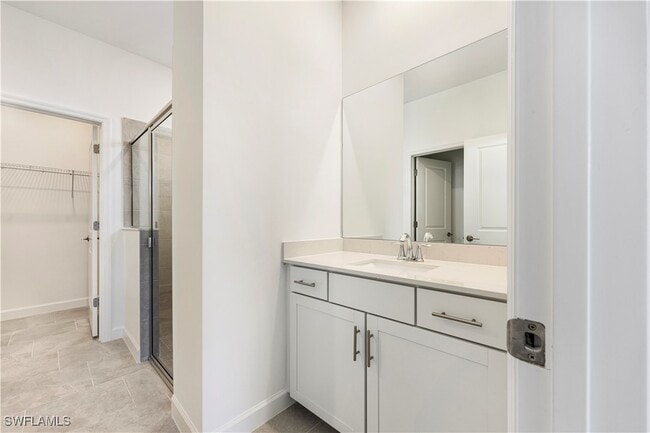 Building Photo - 19613 Hinkley Dr