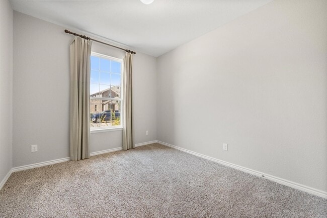 Building Photo - 3409 Keechi Creek Dr
