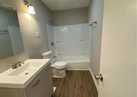 Building Photo - 25 Springbrook Cir