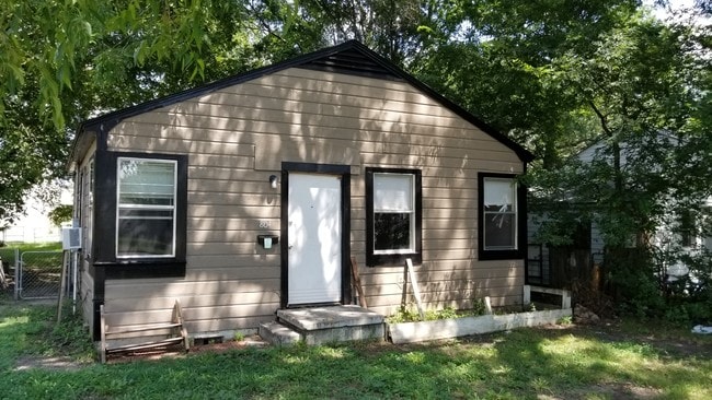 Building Photo - 804 N Stockton St