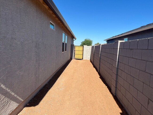 Building Photo - Free May Rent! Brand New 4-Bedroom Home in DR Horton’s Newest Community – Only $1,795/Month!