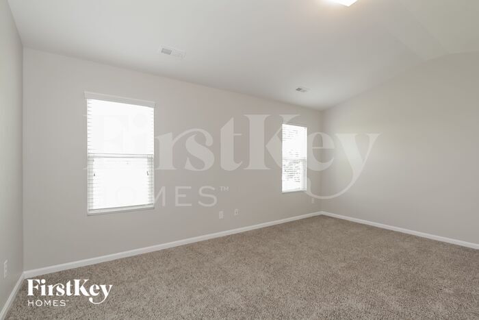 Building Photo - 500 Ellingsworth Ln