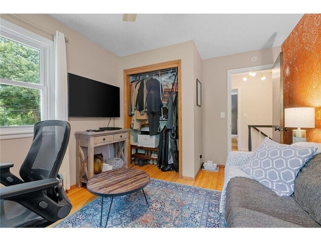 Building Photo - 1620 Winnetka Ave N