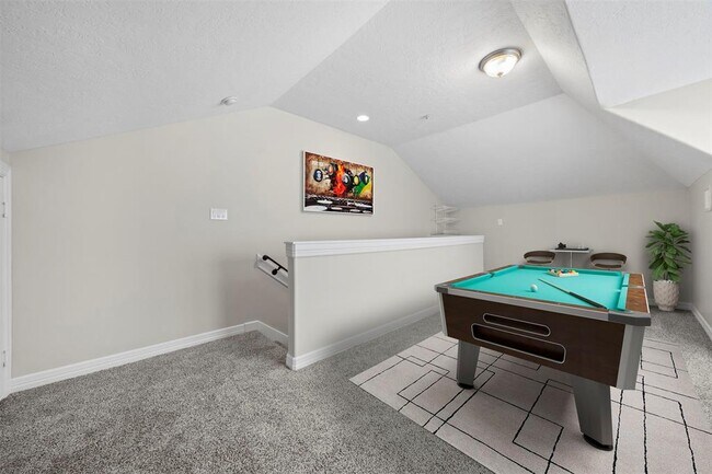Building Photo - 13611 Brookbluff Ln
