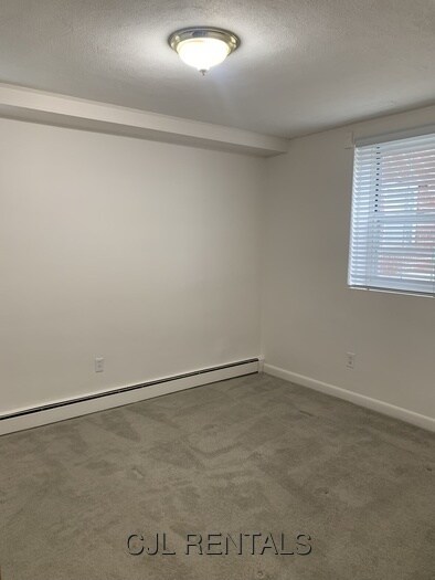 Building Photo - 67 Grove St