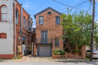 Building Photo - 109 French St