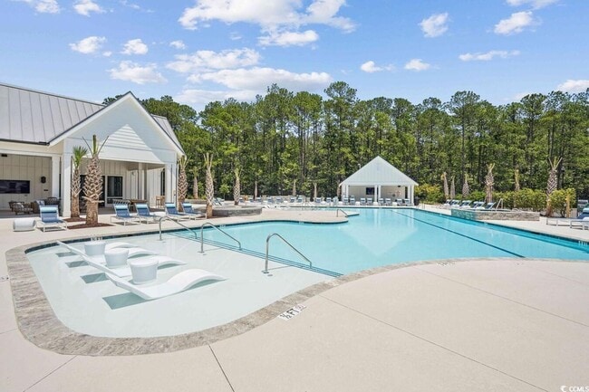 Building Photo - 331 Pickwick Dr