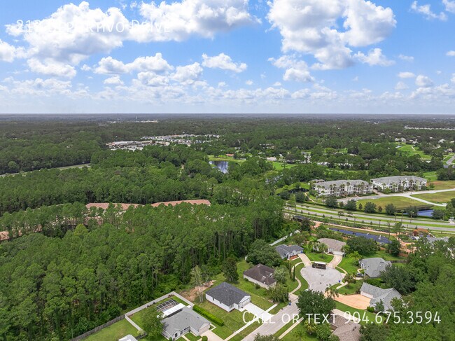 Building Photo - 213 Deportivo Dr