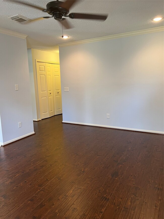 Building Photo - 10018 Storm Meadow Dr