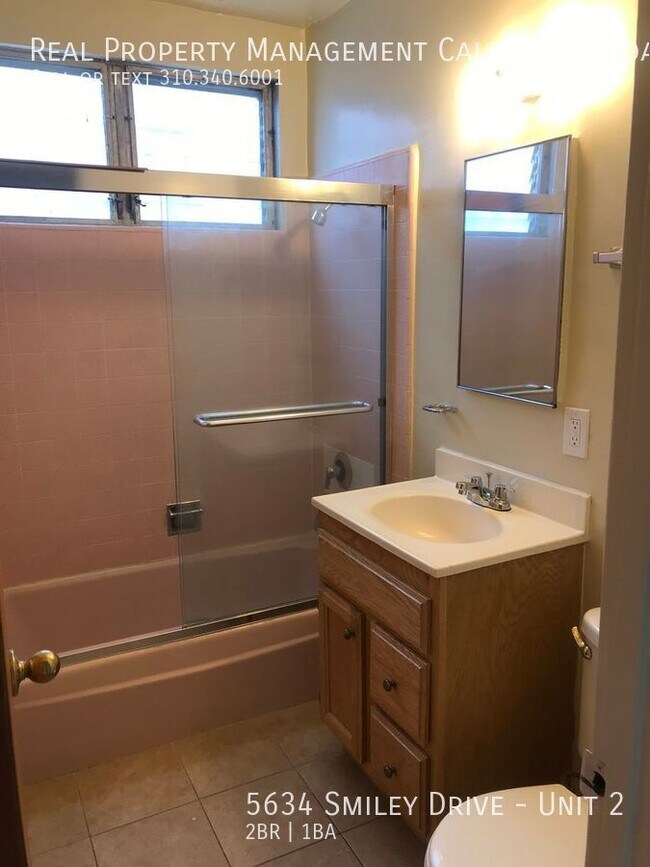 Building Photo - 5634 Smiley Dr