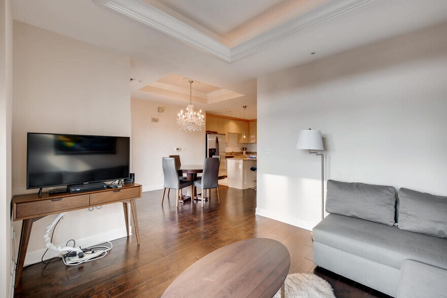 Building Photo - 1827 Grant St