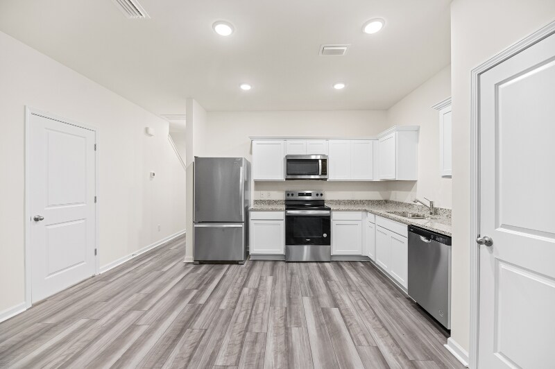 Building Photo - 904 Scarlett Maple St