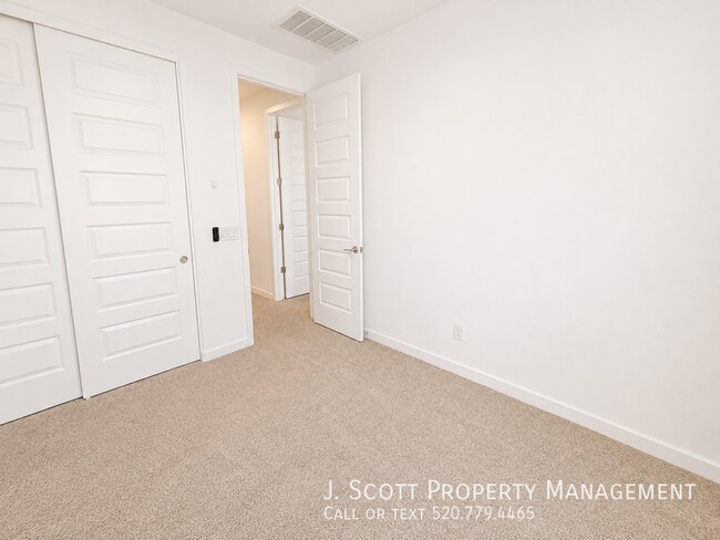 Building Photo - 3347 South Lily-