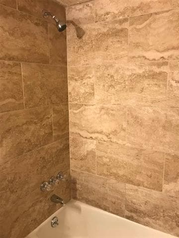 Building Photo - 1129 Suburban St