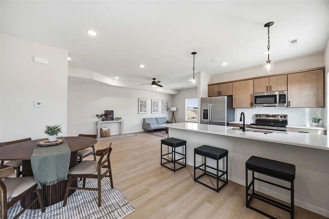 Building Photo - Big Ben at the Loop – Brand New 3 Bedroom Condo | Attached 2-Stall Garage