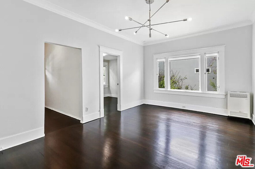 Building Photo - 2618 3rd St