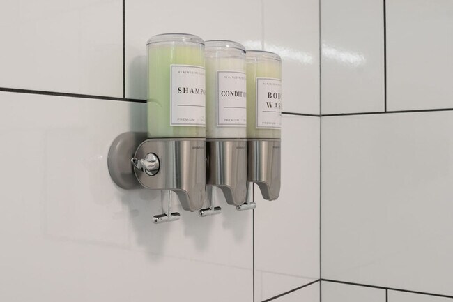 Building Photo - 3413 N 8th St