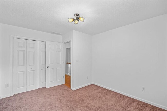 Building Photo - 1163 Rhyne Chase