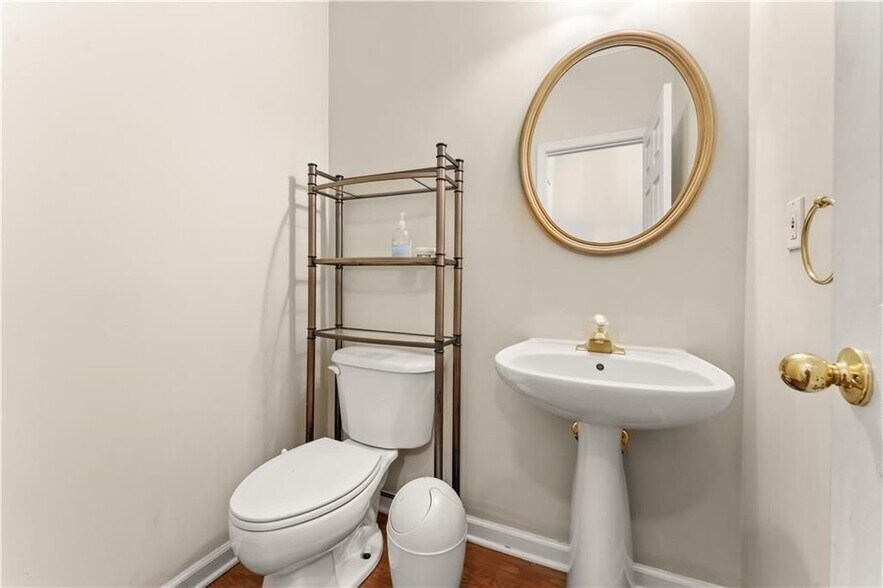 Building Photo - 4610 Planters Hill Dr