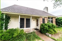 Building Photo - 6832 Younger Dr