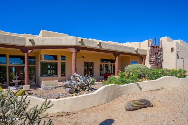 Building Photo - 8540 E McDowell Rd
