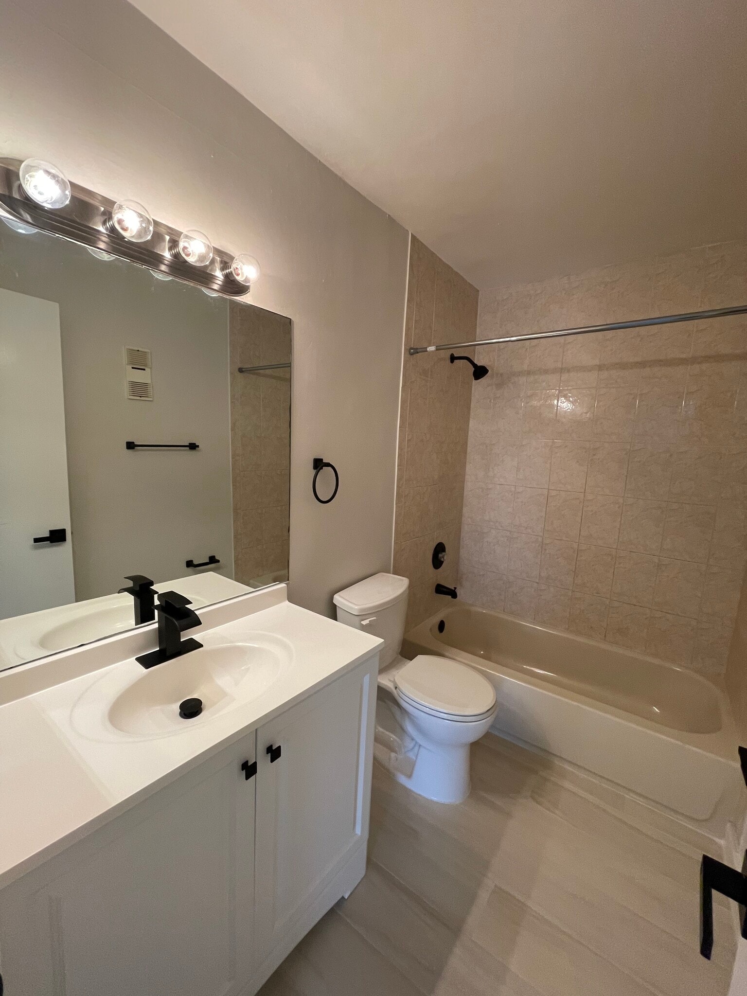 Bathroom - 1031 Adams Ave