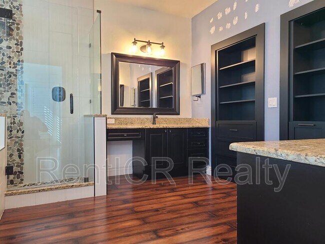 Building Photo - 2717 Via Cipriani