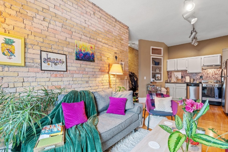 Building Photo - 609 S 9th St