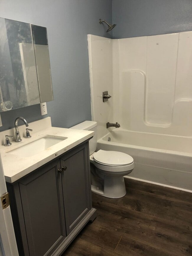 Building Photo - Charming Home in Bald Knob – Quiet Street, Spacious Yard, Move-In Ready!