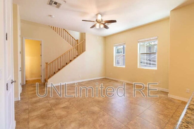 Building Photo - 3247 Merryvale Ln