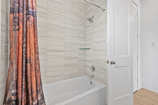Building Photo - 10718 Blossom River Dr