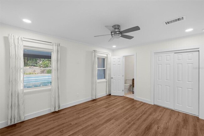 Building Photo - 402 Erie Ave