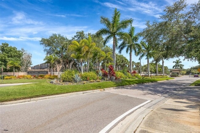 Building Photo - 6127 Bayside Key Dr