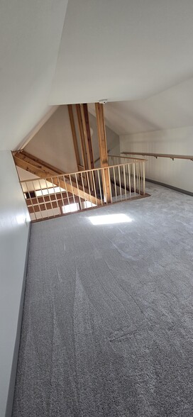 Building Photo - 218 S 29th St