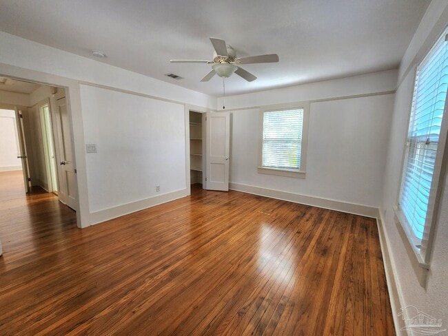 Building Photo - 2781 N 16th Ave