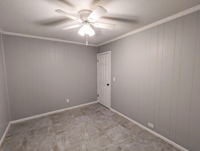 Building Photo - 1123 Kimberly Dr