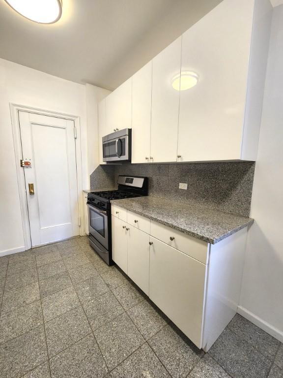 Building Photo - 1 bedroom in SUNNYSIDE NY 11104