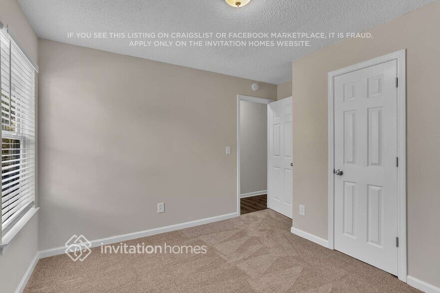Building Photo - 518 Vaughan Valley View