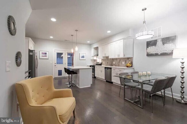 Building Photo - 2632-34 Ritter St