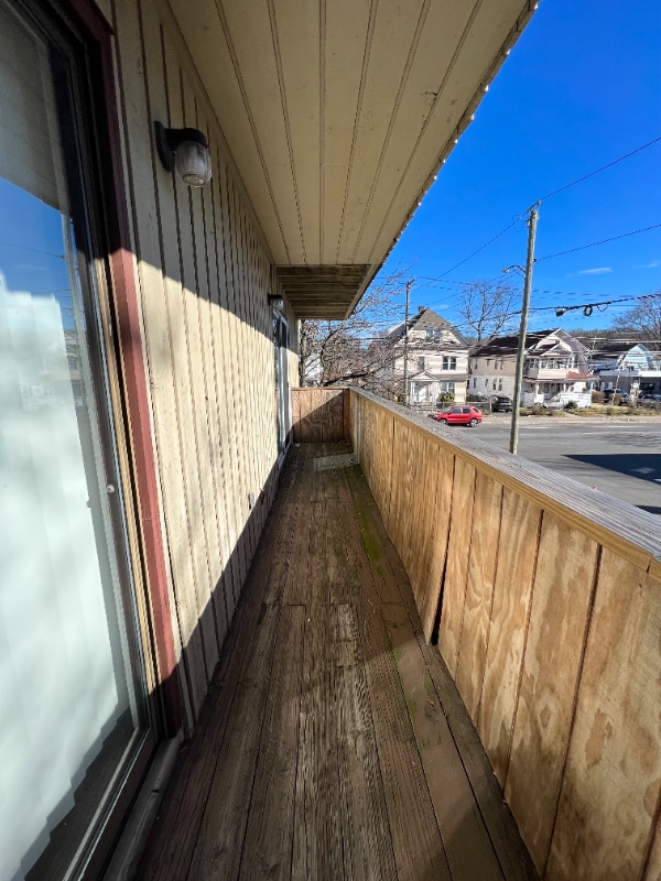 Building Photo - 183 Livingston Pl