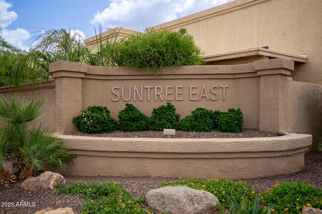 Building Photo - 10627 E Fanfol Ln