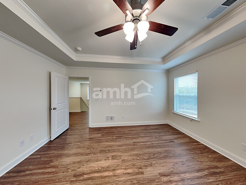 Building Photo - 8112 Brookbend Dr