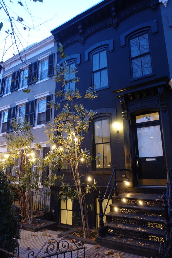 Front yard - 112 4th St NE