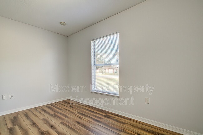 Building Photo - 3059 Magellan Ave
