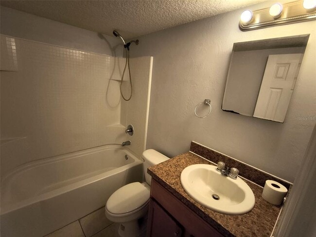 Building Photo - 601 Hardy St