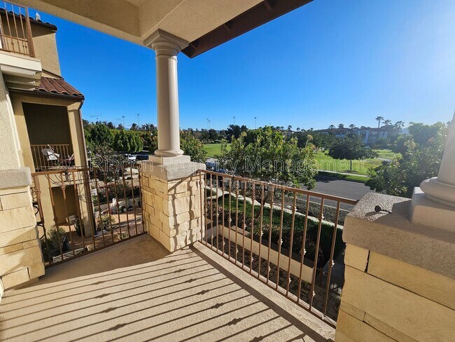 Building Photo - 209 Westpark Ct