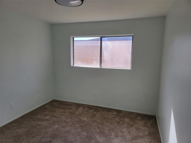 Building Photo - 257 Austin St