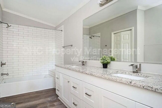 Building Photo - 3162 Alston Dr