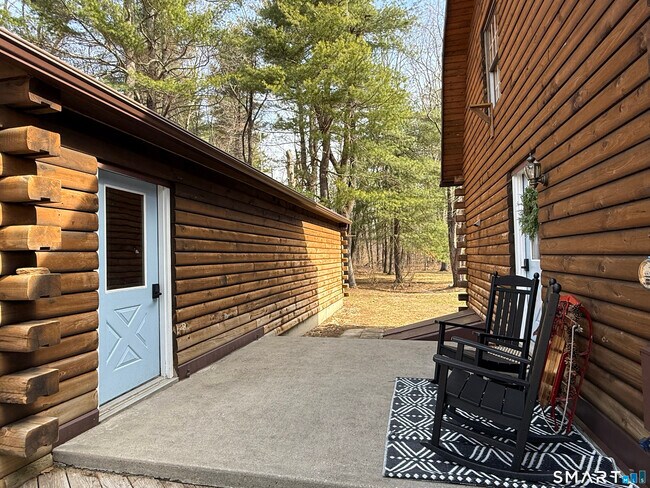 Building Photo - 37 Harris Rd